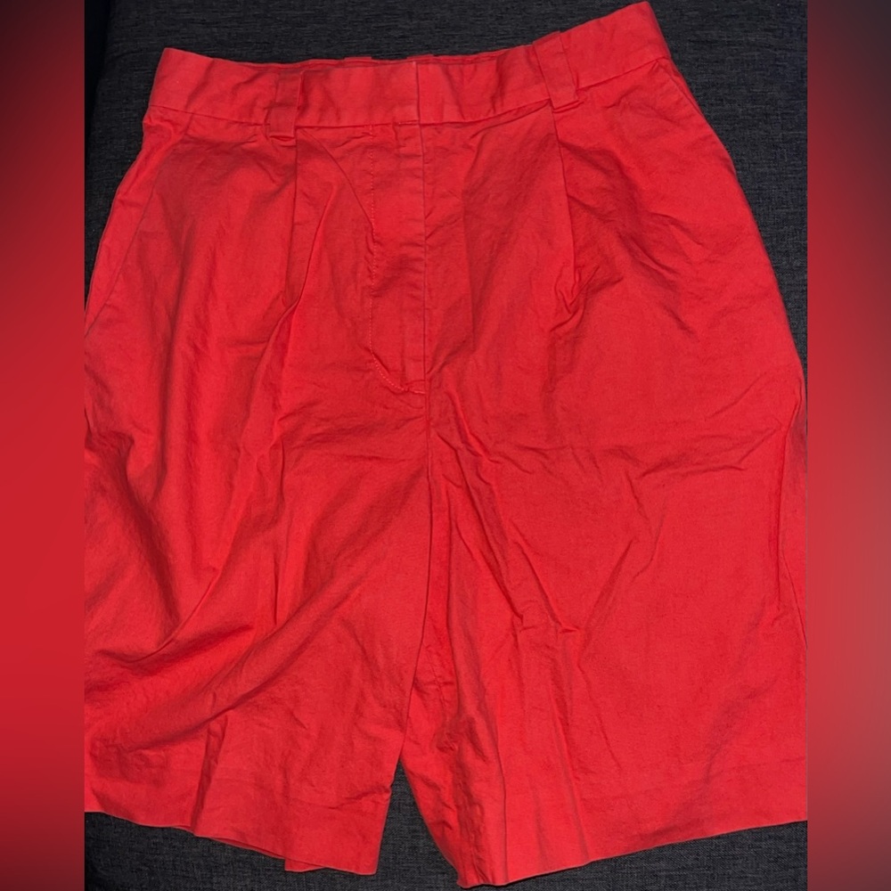 COS shorts